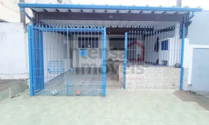 Casa à venda no bairro Jardim dos Estados - Taubaté/SP