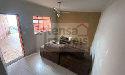 Casa com 2 quartos à venda na Rua José Rodrigues Salgado Filho, 25, Parque Mauá, Taubaté