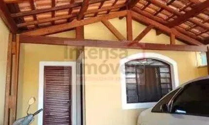 Casa à venda no bairro Jardim Ana Rosa - Taubaté/SP