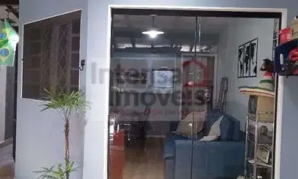 Casa à venda no bairro Parque Senhor do Bonfim - Taubaté/SP