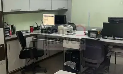 Sala comercial à venda na Rua Visconde do Rio Branco, 51, Centro, Taubaté