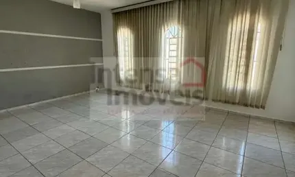 Casa com 3 quartos à venda na Rua Júlio Prestes de Albuquerque, 176, Jardim do Sol, Taubaté