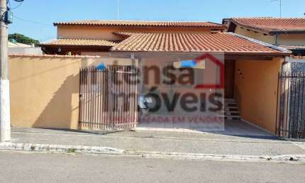 Casa à venda no bairro Jardim Maria Cândida - Caçapava/SP