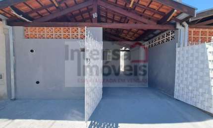 Casa à venda no bairro Residencial Mantiqueira - Pindamonhangaba/SP