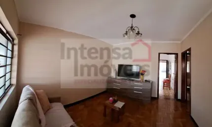 Casa à venda no bairro Jardim São José - Caçapava/SP