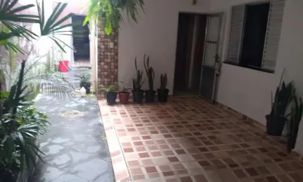 Casa para Venda em Mogi das Cruzes, Jardim Camila, 2 dormitórios, 2 banheiros, 2 vagas