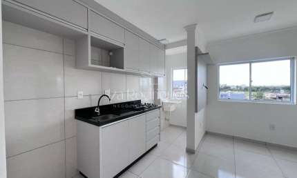 Apartamento com 2 quartos para alugar na Rua Francisco José de Aviz, Murta, Itajaí