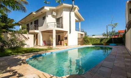 Casa com 5 quartos à venda na Rua Itapeva, 129, Itacorubi, Florianópolis por R$ 3.300.000