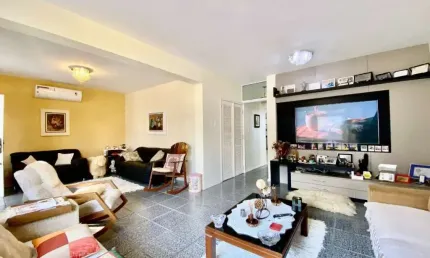 Casa com 5 quartos à venda na Papa João Xxlll, 262, Coqueiros, Florianópolis por R$ 2.350.000