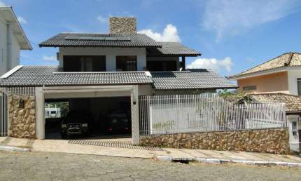 Casa com 5 quartos à venda na Dr. Celso Nicodemus Lopes, 221, João Paulo, Florianópolis por R$ 3.000.000