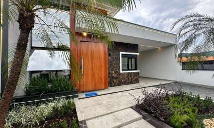 Casa com 3 quartos à venda na Jacinto Manoel do Nascimento, 1, Potecas, São José por R$ 1.100.000
