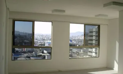 Sala comercial com 1 sala à venda na Avenida Marechal Castelo Branco, 65, Campinas, São José por R$ 430.000