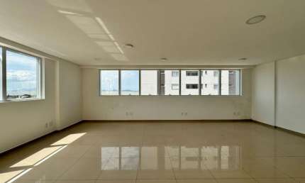 Sala comercial com 1 sala à venda na Rua Fúlvio Aducci, 1214, Estreito, Florianópolis por R$ 385.000