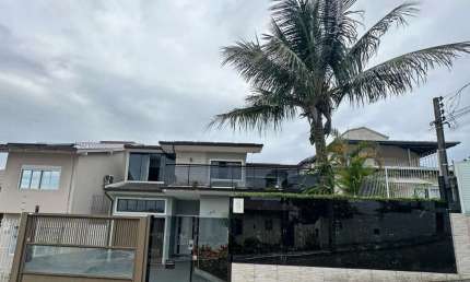 Casa com 4 quartos à venda na Rua Padre Osmar Muller, 166, Itaguaçu, Florianópolis por R$ 2.260.000