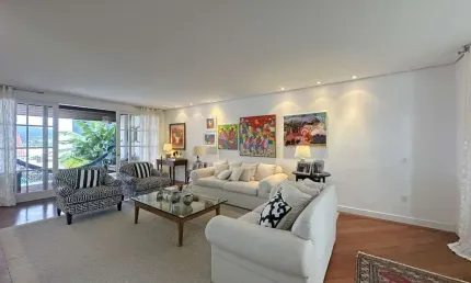 Casa com 3 quartos à venda na Dr. Celso Nicodemus Lopes, 145, João Paulo, Florianópolis por R$ 3.250.000