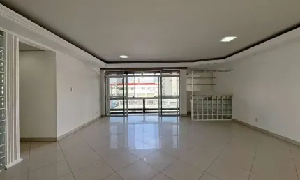 Apartamento com 3 quartos à venda na Rua Delamar José da Silva, 252, Kobrasol, São José por R$ 800.000