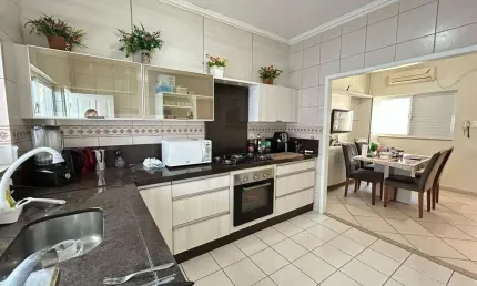 Casa com 4 quartos à venda na Rua Pintor Eduardo Dias, 000, Jardim Atlântico, Florianópolis por R$ 1.500.000