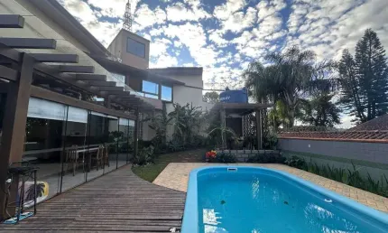 Casa com 3 quartos à venda na Rua Anna Orlandina Maciel, 521, Centro, São José por R$ 2.500.000