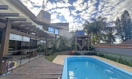 Casa com 3 quartos à venda na Rua Anna Orlandina Maciel, 521, Centro, São José por R$ 2.500.000