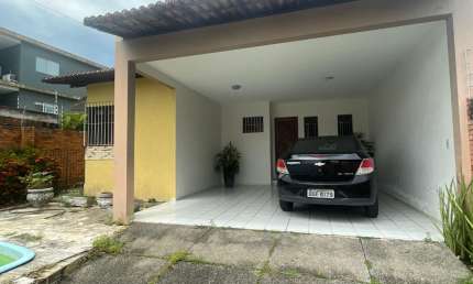 Casa com 4 quartos à venda no Lagoa Nova, Natal 