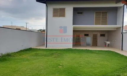 LINDA CASA A VENDA NO JARDIM REGINA - INDAIATUBA/SP