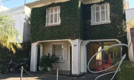 Casa comercial para venda em Vila Mariana, São Paulo-SP.