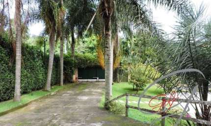 Casa com 5 quartos à venda na Rua das Hortênsias, 90, Chácara Vale do Rio Cotia, Carapicuíba, 530 m2 por R$ 1.690.000