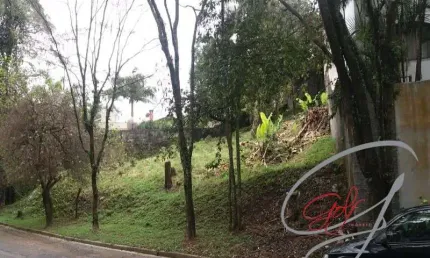 Terreno à venda em Osasco-SP, bairro Parque dos Príncipes! 562m² de área! Aproveite essa oportunidade!
