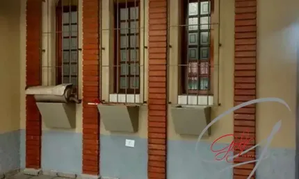 CASA À VENDA NA VILA CAMPESINA, OSASCO, 198 M², 3 DORMITÓRIOS, 1 SUÍTE, 2 VAGAS.