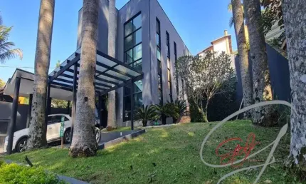 Sobrado à venda no Condominio Nova Higienópolis em Jandira/SP.