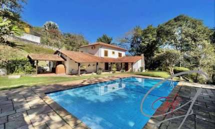 Casa residencial para Venda na Granja Viana, Moinho Velho, Embu das Artes.