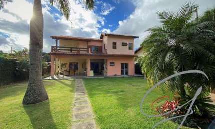 Casa residencial para Venda Chácara Vale do Rio Cotia, Granja Viana, Carapicuíba  4 dormitórios sendo 2 suítes, 3 salas, 5 banheiros, 4 vagas 362,36 m² construída, 668,00 m² terreno