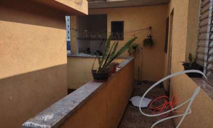 CASA A VENDA NO JARDIM ROBERTO OU CALIFORNIA COM CINCO CASA DE ALUGUEL