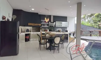 CASA DE LUXO A VENDA NO CONDOMÍNIO TAMBORÉ 1 - BARUERI