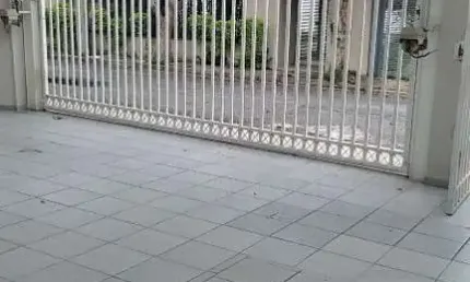 Casa de luxo em condomínio na Cidade São Francisco, São Paulo-SP: 3 quartos, 3 suítes, 3 salas, 2 vagas de garagem, 172m².