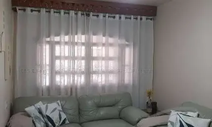 Imperdível casa à venda em Osasco-SP, bairro Bonfim: 3 quartos, 1 suíte, 2 salas, 3 banheiros, 1 vaga de garagem, 165,00m² de área.