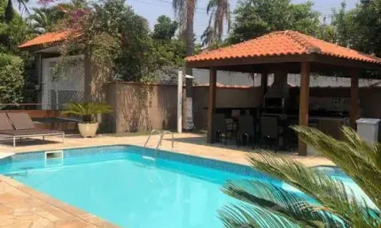 Chácara de luxo em condomínio à venda em itu-sp, chácara flórida: 4 quartos, 3 suítes, 1 sala, 8 banheiros, 6 vagas de garagem, 400m².