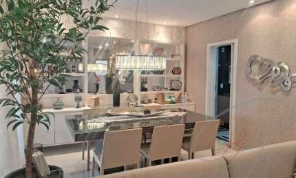 Casa em Condomínio de Luxo na Vila São Francisco - São Paulo-SP: 3 quartos, 3 suítes, 3 salas, 2 vagas - 240 m²