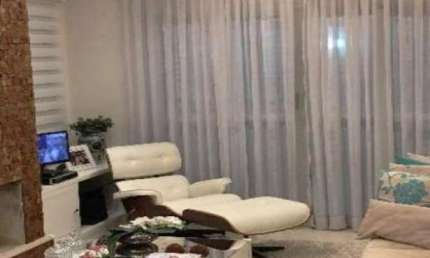 Casa de luxo em condomínio na Vila São Francisco, São Paulo-SP: 4 quartos, 4 suítes, 3 salas, 5 banheiros, 3 vagas de garagem, 220m².