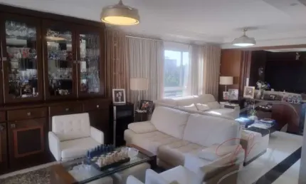 Ótimo apartamento a venda 170m² MOBILIADO, 3 dormitórios, condomínio Auguri, Vila São Francisco SP