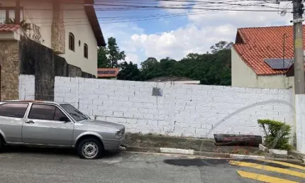 Terreno à venda em Osasco-SP, bairro Adalgisa, 256m² de área! A oportunidade que você estava esperando!