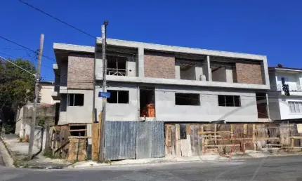 Luxuosa casa em condomínio com 3 quartos, 3 suítes e 4 vagas na cidade são francisco, são paulo-sp!