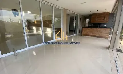 Belíssima casa a venda no residencial 02 com 4 suítes e 4 vagas de garagem