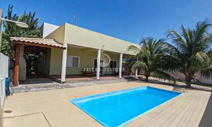 Casa para Venda em Camaçari, Barra do Jacuípe, 4 dormitórios, 2 suítes, 3 banheiros, 3 vagas