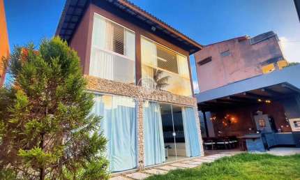 Casa para Venda em Salvador, Piatã, 5 dormitórios, 2 suítes, 4 banheiros, 2 vagas
