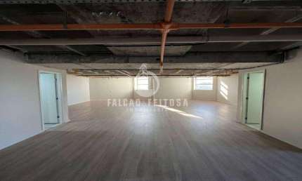 Sala Comercial para Venda em Salvador, Caminho das Árvores, 4 banheiros, 6 vagas