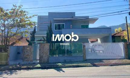 Casa com 4 quartos à venda na Vila Lalau, Jaraguá do Sul 