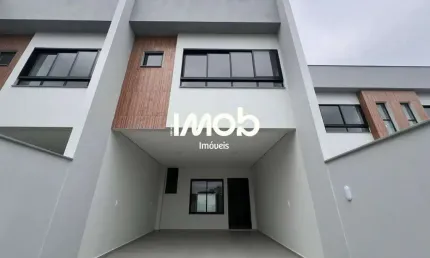Casa Geminada com 1 suíte + 2 quartos, bairro Czerniewicz