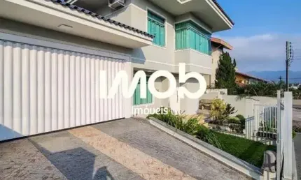 Casa com 4 quartos à venda no Amizade, Jaraguá do Sul 