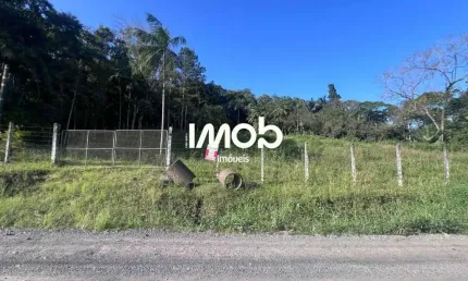 Terreno com 20.037,50 m² de área total, barra do rio cerro